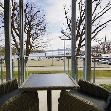 Hafenresidenz Fewo 2-2 - Balkon, Meerblick Lauterbach  Exterior photo