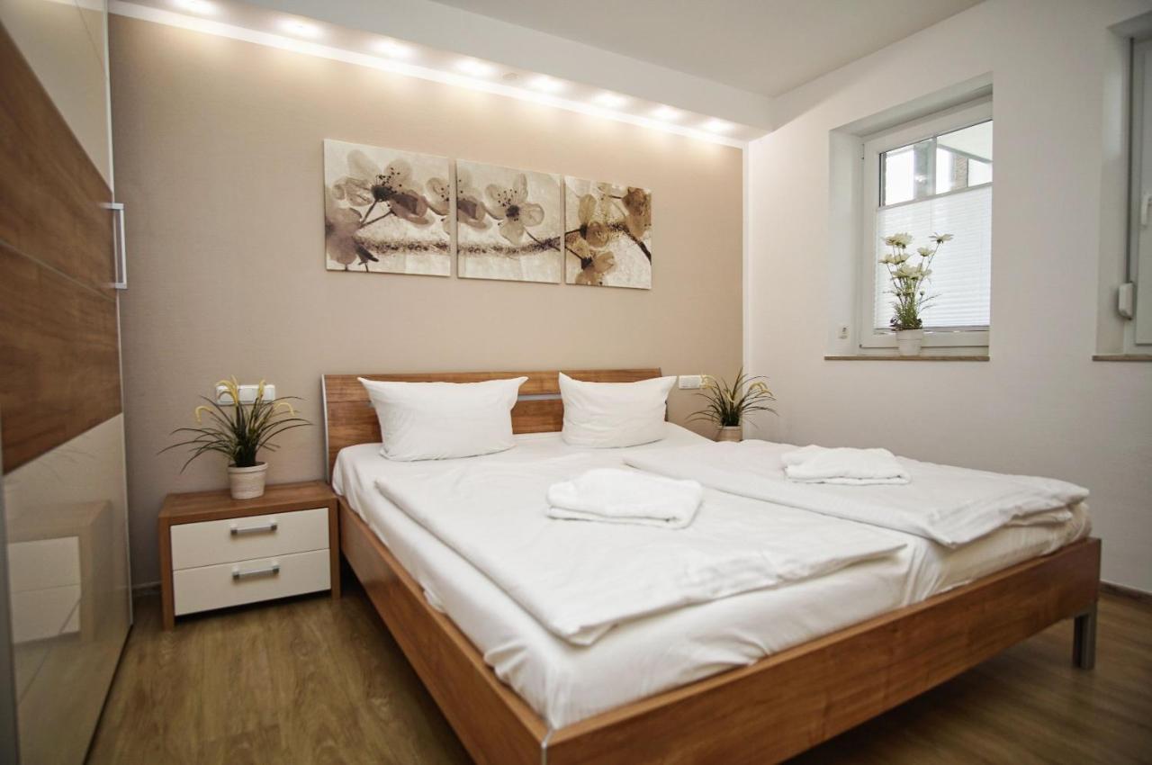 Hafenresidenz Fewo 2-2 - Balkon, Meerblick Lauterbach  Exterior photo